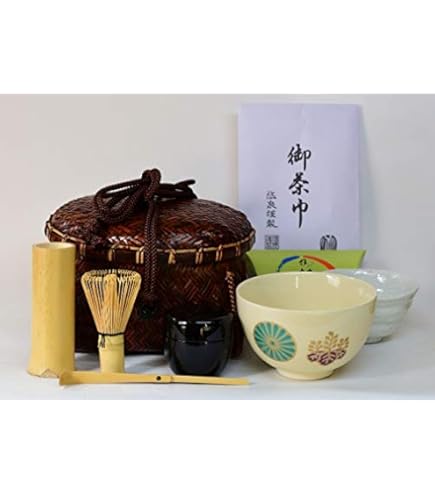 Amazon.co.jp: 茶道具 羽箒 唐国鳥 三ツ羽根 風炉用 : ホーム＆キッチン